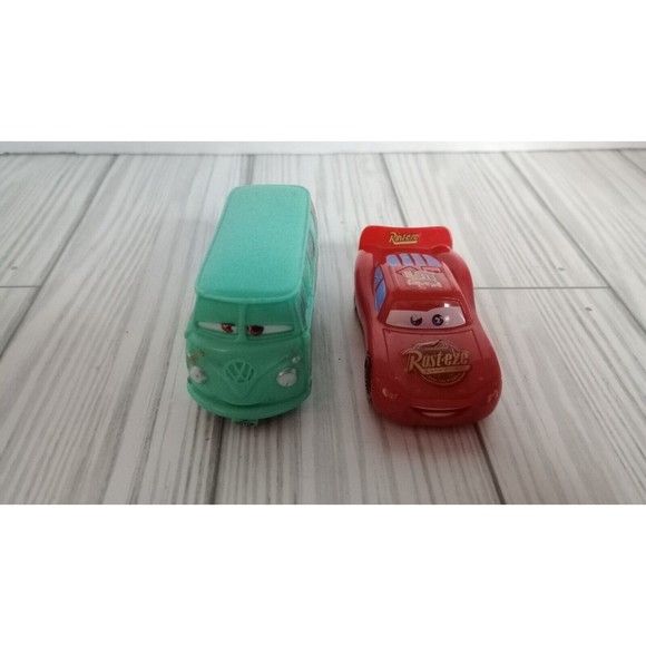 Lot Of 2 Disney Cars Lightning McQueen And Filmore Plastic Models - Picture 4 of 7